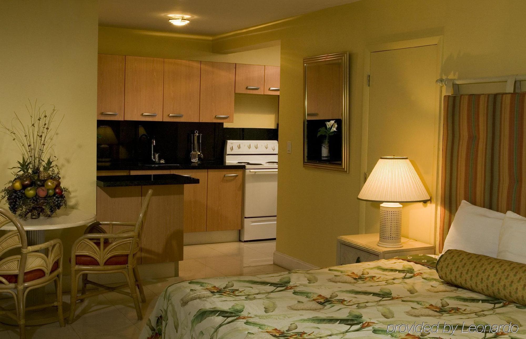 Tropic Cay Beach Hotel Fort Lauderdale Room photo